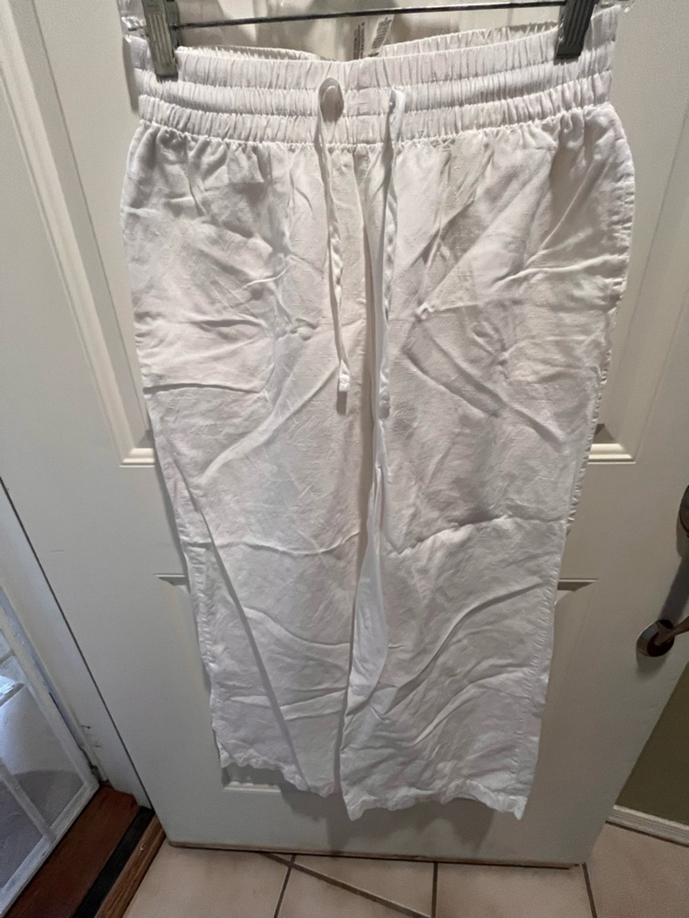 Victoria's Secret Like New White Linen Lounge/Beach pants and Top (Small) - Picture 5 of 8